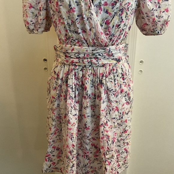 💜 Women Allover Print Mini Dress Side Cutouts From French Connection - Picture 4 of 6